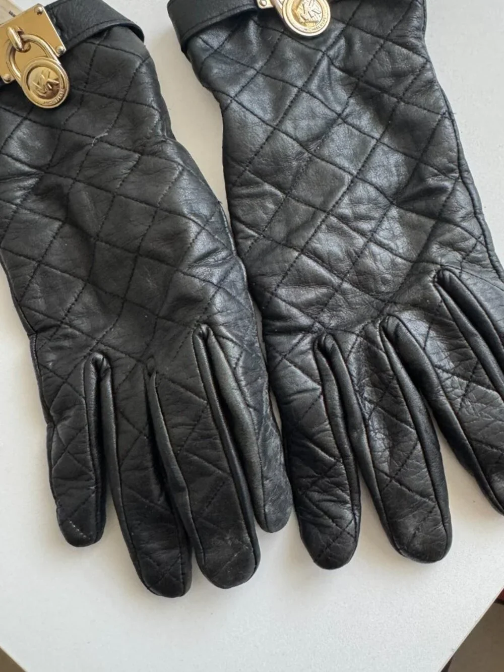Michael Kors Black Quilted Genuine Leather Gloves Gold Logo Women's M/L